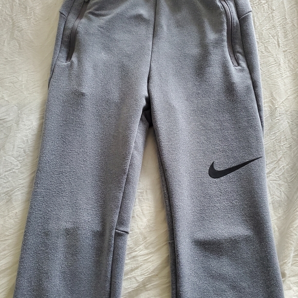 Nike Pro Activewear Pants - Picture 4 of 6